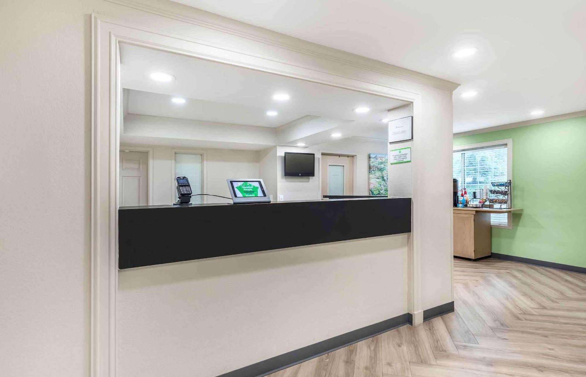 Extended Stay America Suites - Washington, Dc - Alexandria - Eisenhower Ave Bagian luar foto