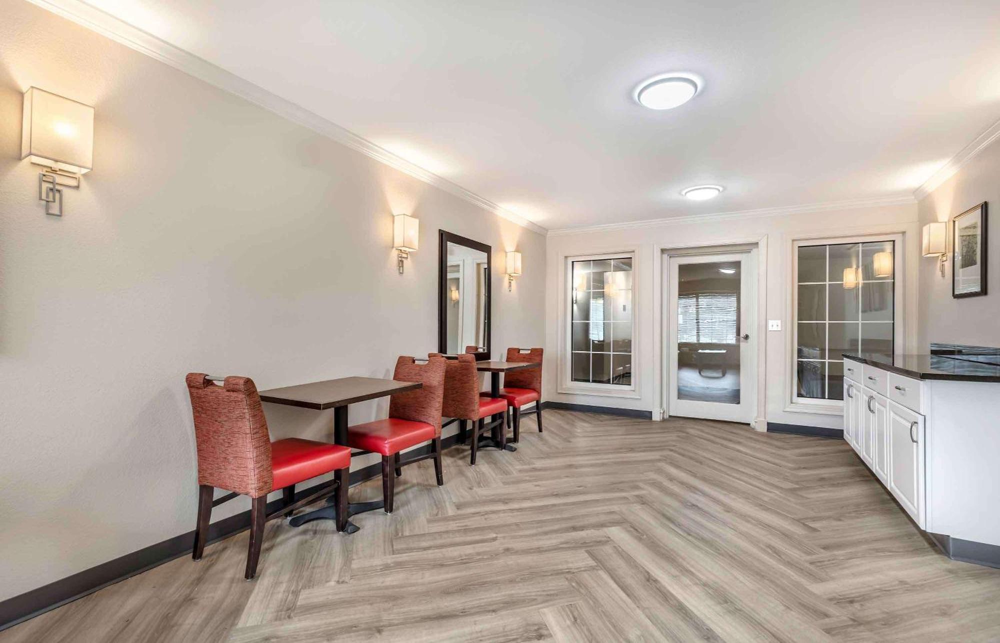Extended Stay America Suites - Washington, Dc - Alexandria - Eisenhower Ave Bagian luar foto